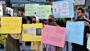 taliban-yasagi-universitesini-protesto-eden-kadinlar-tazyikli-su-ile-saldirdi-IqqM6nXL.jpg