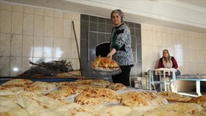 ankarali-bayanlar-ramazan-icin-denkeme-ekmewiki-yapti-4cPLlBfU.jpg