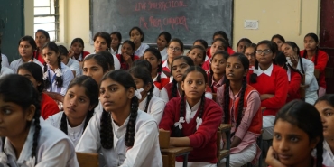 Israil8217in-Iran8217daki-Okul-Saldirisi-86-Kiz-Ogrenci-Hayatini-Kaybetti-featured