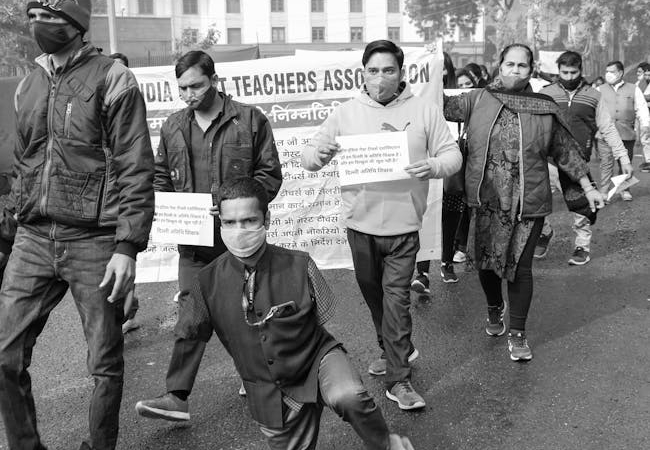 Ogretmenler-Sahneye-Cikiyor-Bagimlilikla-Mucadelede-Yeni-Bir-Adim-featured