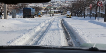 Turkiye-Kisa-Teslim-Soguk-Hava-ve-Yogun-Yagislar-Yolda-featured
