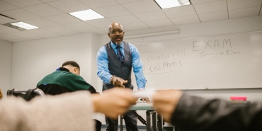 Egitim-Is8217ten-Carpici-Degerlendirme-Ogretmenlik-Itibari-Sifirlandi-featured