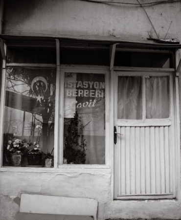 Mersin8217de-Okul-Laboratuvarinda-Patlama-3-Ogrenci-Yarali-featured