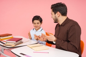 Ogrenci-Yonlendirmesine-Kizan-Veli-Ogretmenin-Aracinin-Lastigini-Kesti-featured