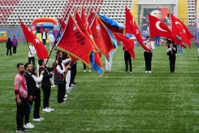 Ogretmenden-Ataturk8217e-Hakaret-Iddiasi-11-Ogrenci-Suc-Duyurusunda-Bulundu-featured