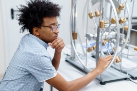 Sanliurfa8217da-Nabi-Bilgi-Yarismasi-Finali-Edebiyat-Genclerle-Bulustu-featured