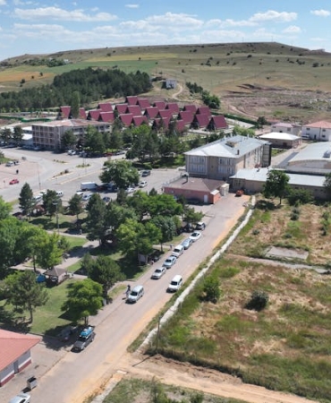 Veli-Zorbaligi-Ogretmen-Otoritesi-Tehdit-Altinda-featured